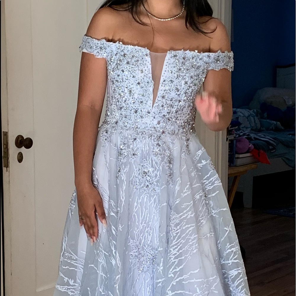 Beautiful formal dress for Prom/homecoming.